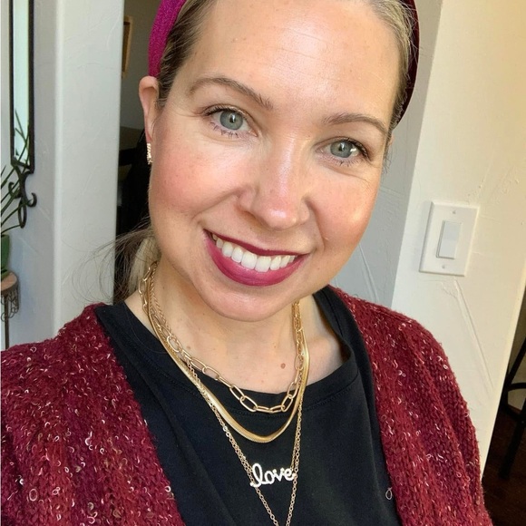 NEW Love Necklace 🩷 - Picture 5 of 10